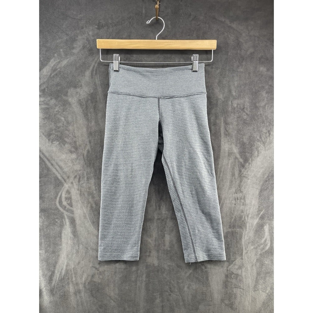 Women's Lululemon‎ Crop Leggings Size 4 Gray Striped Yoga Athletic Pants